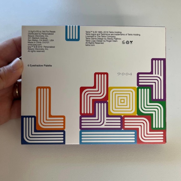 TETRIS™ X IPSY Block Party Eyeshadow Palette NEW - Picture 2 of 7